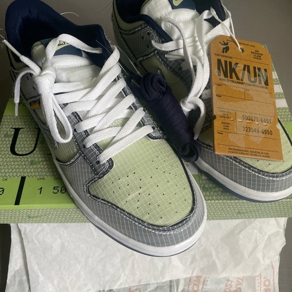 [SOLD] Nike x Union LA ‘Passport Pack’ Pistachio Dunk Low - Picture 2 of 6